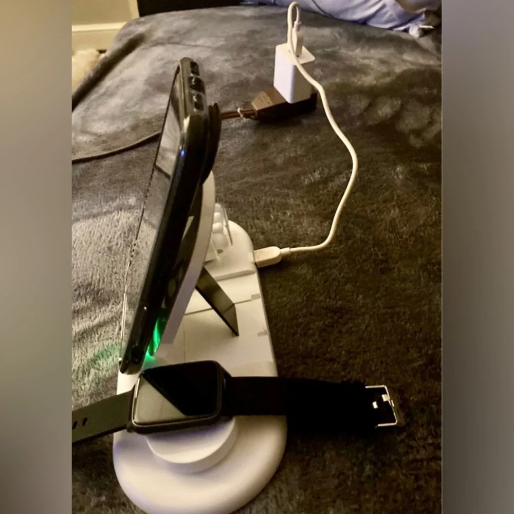 3 in1 Charging Dock NEW